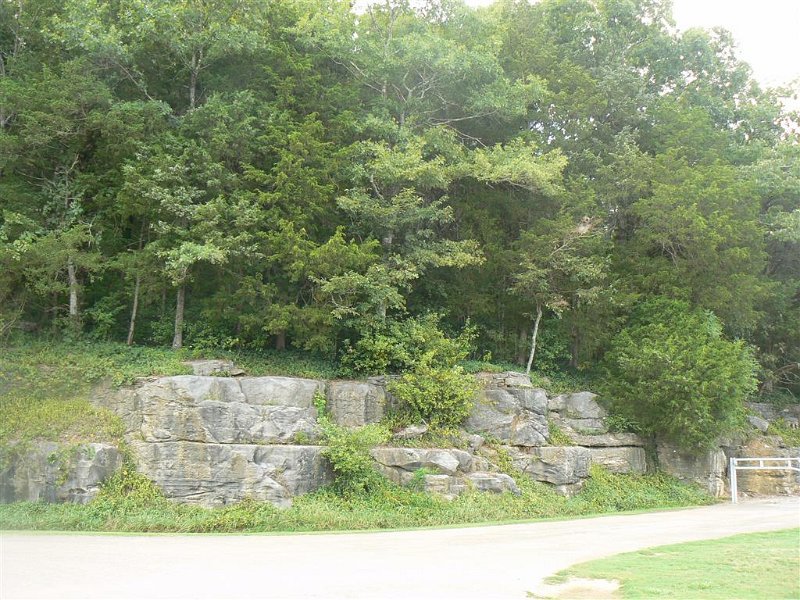 068-Along North side of dam.JPG